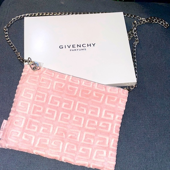 Brand new givenchy - Picture 1 of 12